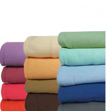 couverture_polaire_thermotec_exite_en_plusieurs_paisseurs_350_gr_450_gr_600_gr_dimensions_180x220_220x240_et_240x260